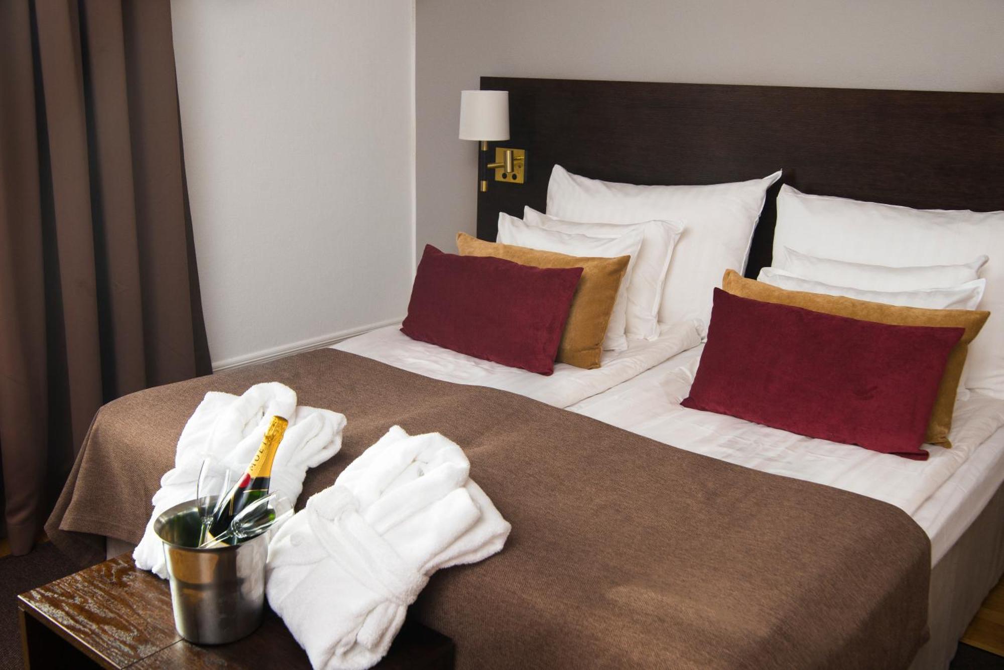 Home Hotel Drott Karlstad Exterior photo